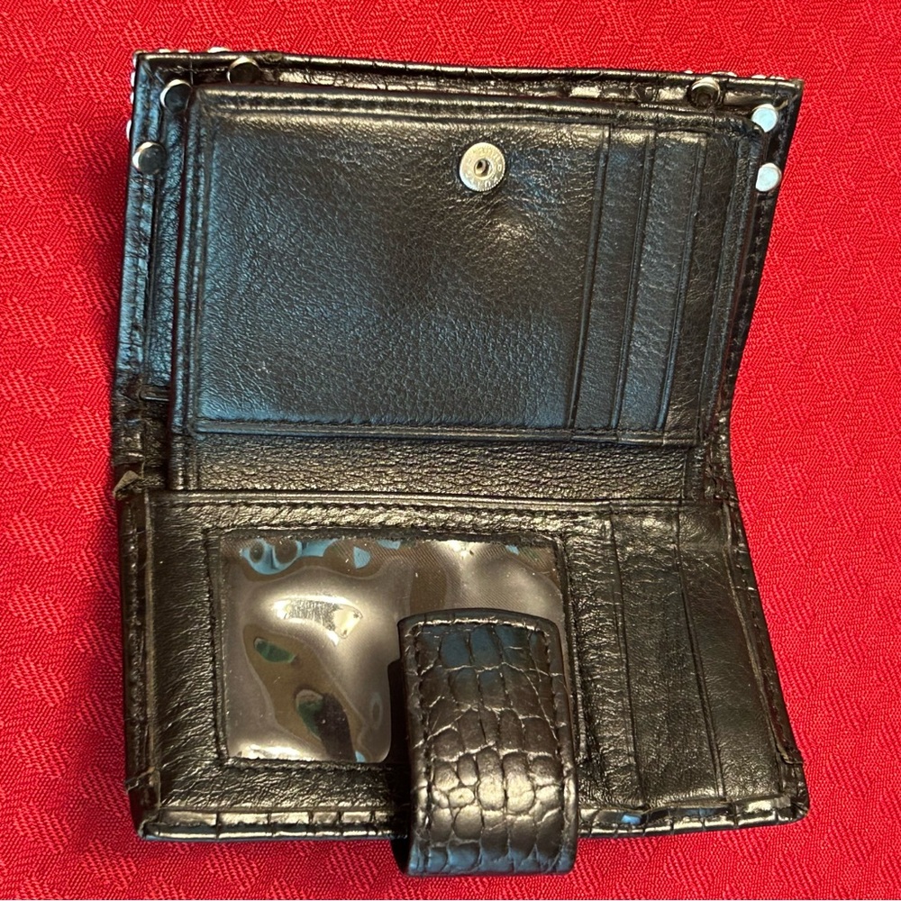 Brighton Black Leather Crocodile Bifold Wallet Change Card Slots 2 Snap Sections - Picture 2 of 7